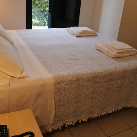 Bilo In Residence Con Piscina A Otranto أليميني